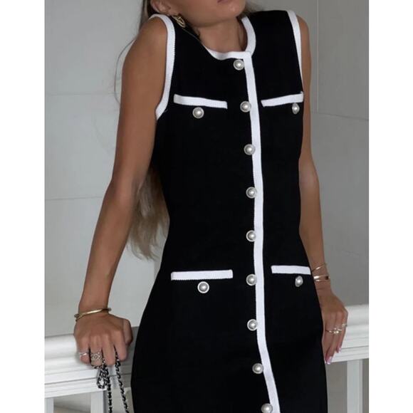 Commense Multi Pocket Button Sleeveless Short Sweater Dress Size Small - Picture 1 of 7